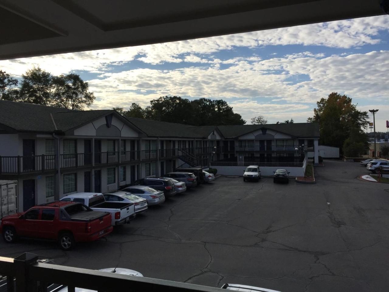 Americas Best Value Inn Tuscaloosa Zewnętrze zdjęcie