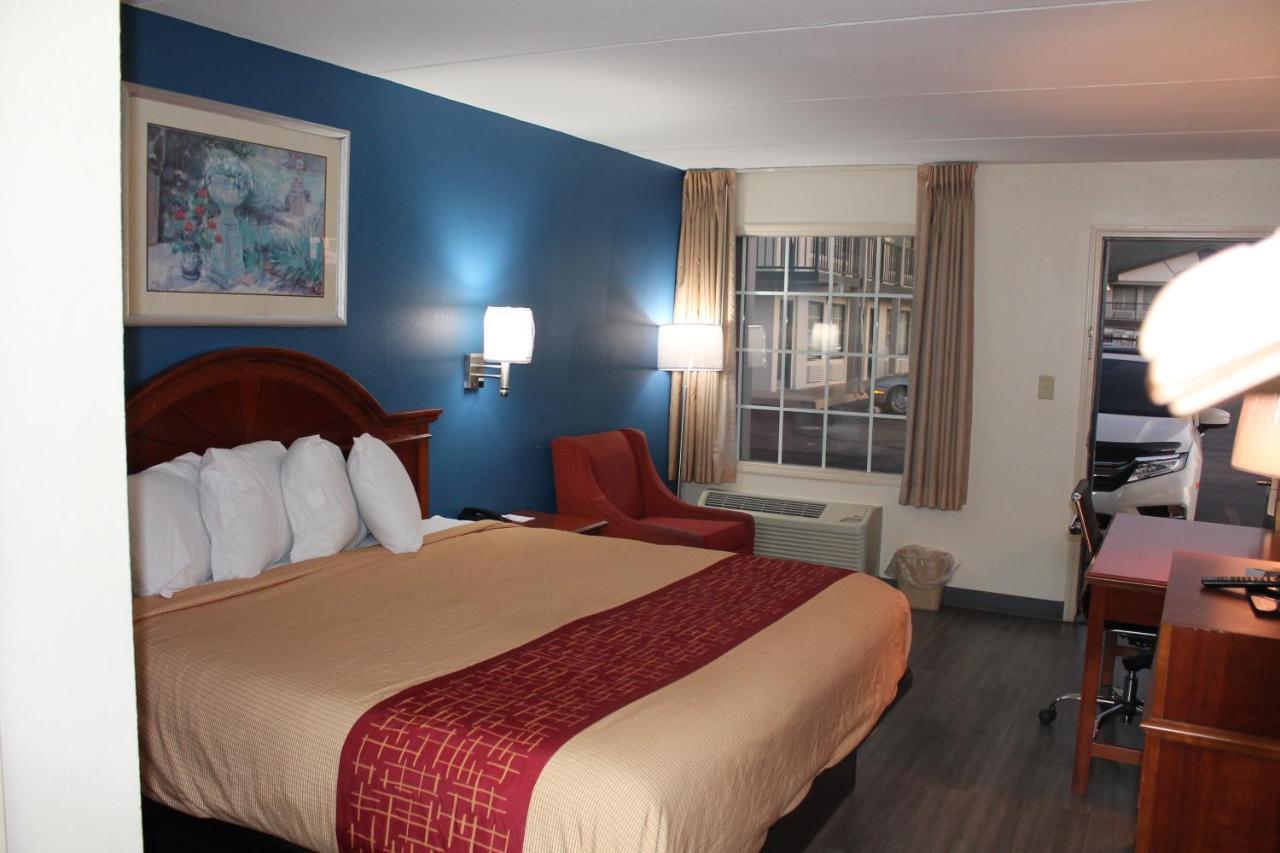 Americas Best Value Inn Tuscaloosa Zewnętrze zdjęcie