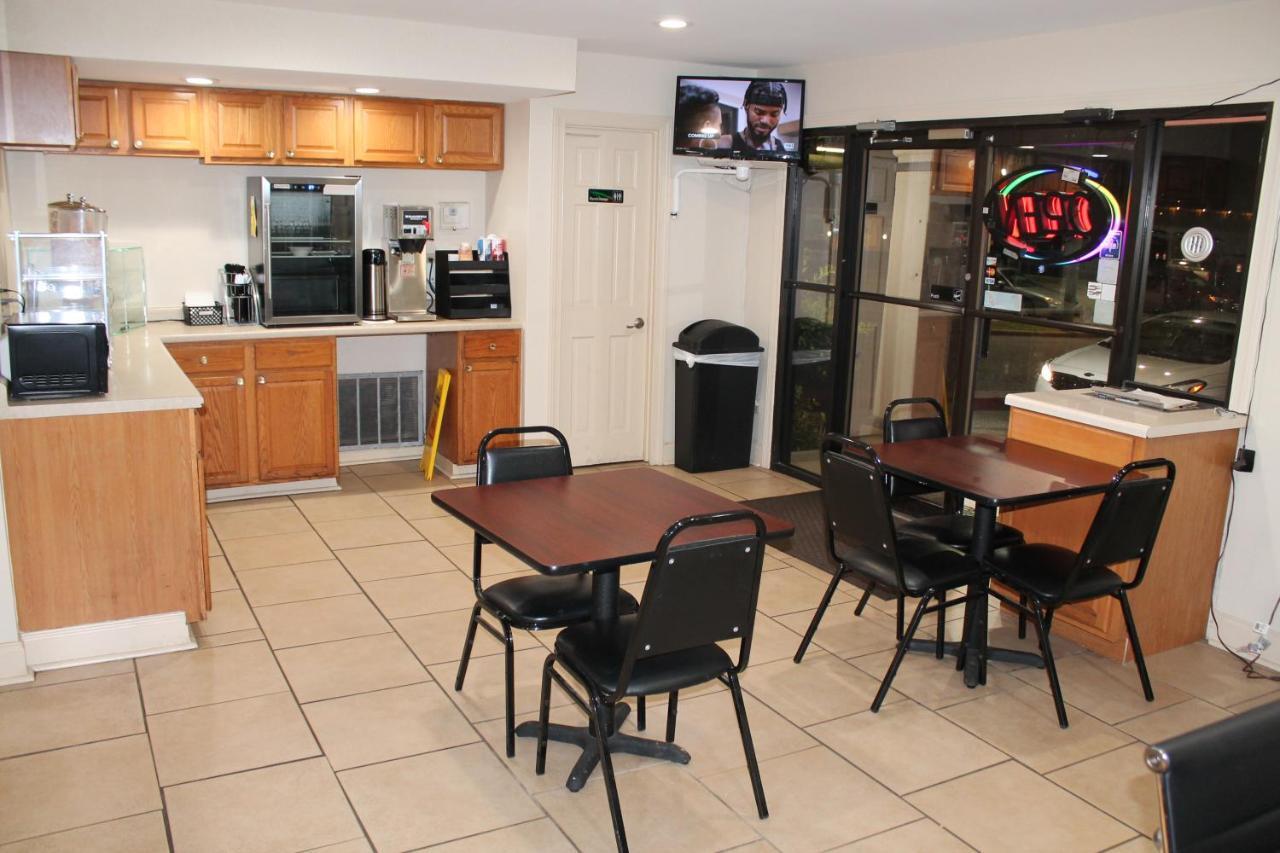 Americas Best Value Inn Tuscaloosa Zewnętrze zdjęcie