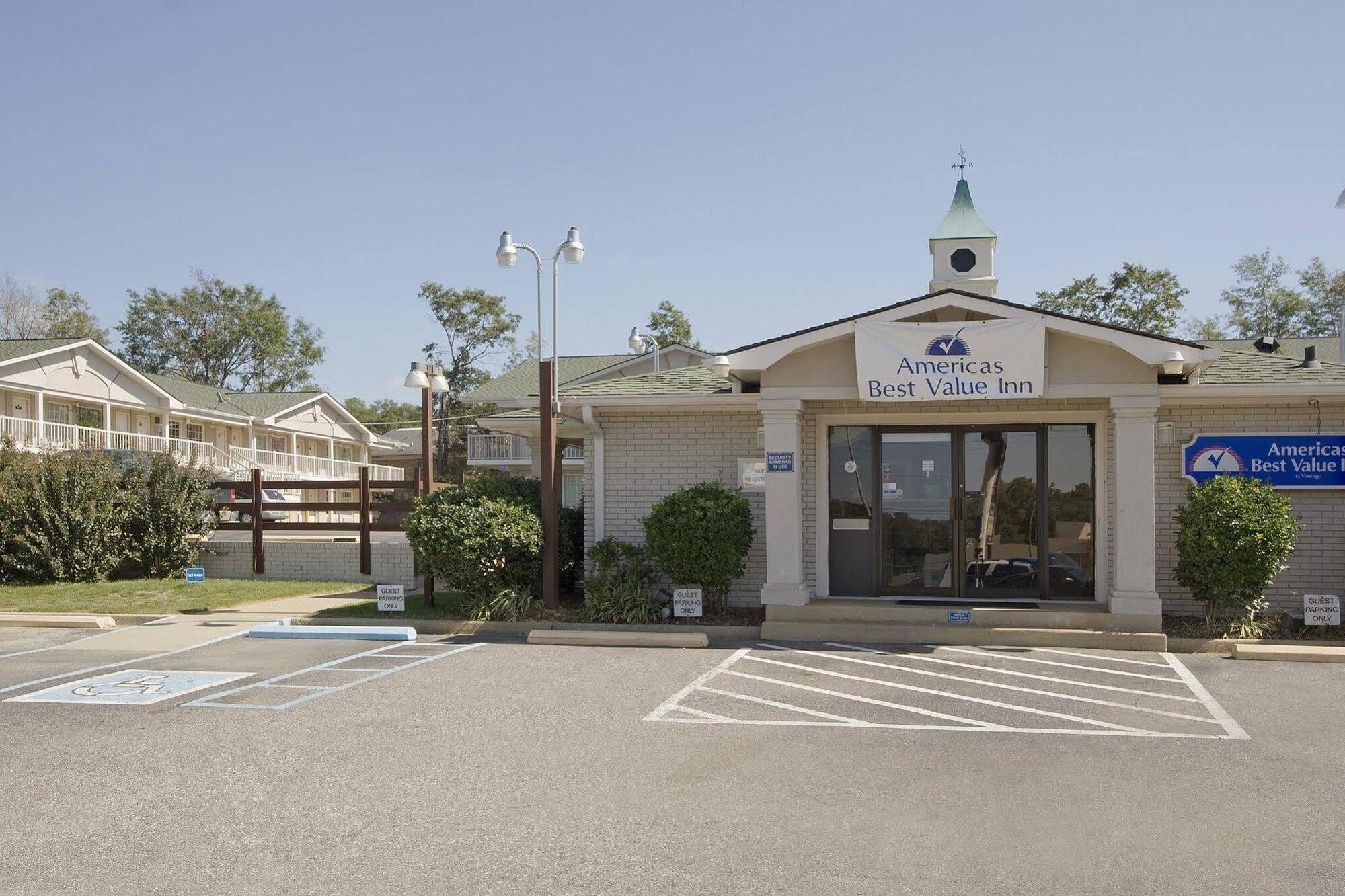 Americas Best Value Inn Tuscaloosa Zewnętrze zdjęcie